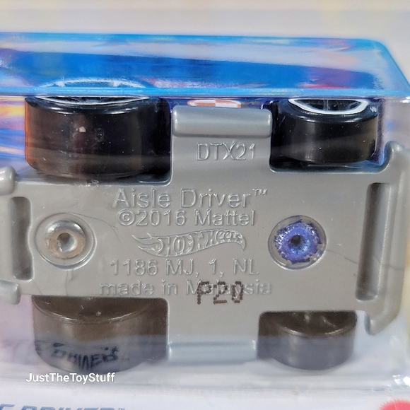 Hot Wheels Aisle Driver Orange #109 109/250 2021 Fast Foodie 5/5 - Picture 6 of 6